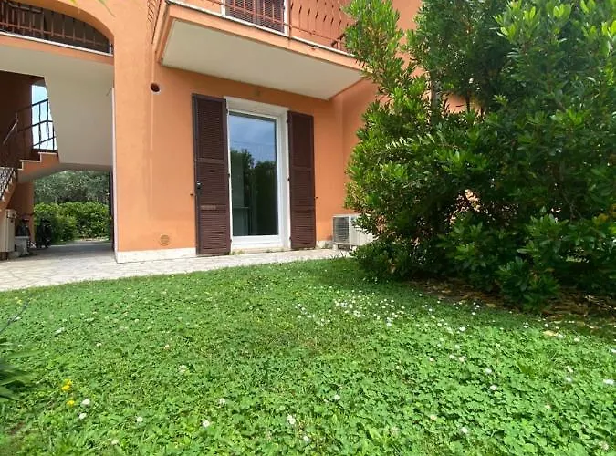 Bottrigo Apartament *